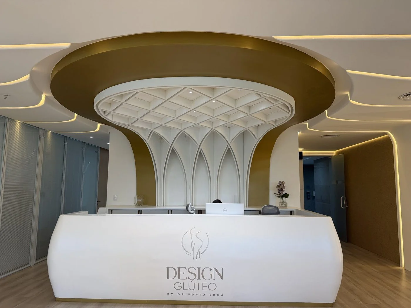 Recepção Design Glúteo