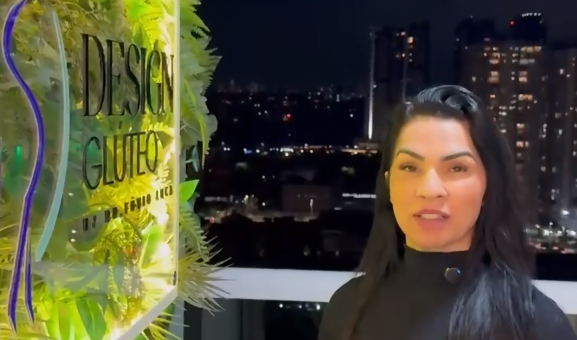 Feliz e de autoestima renovada!